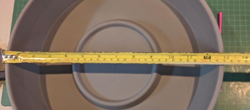 13 inches Not 14 inches.