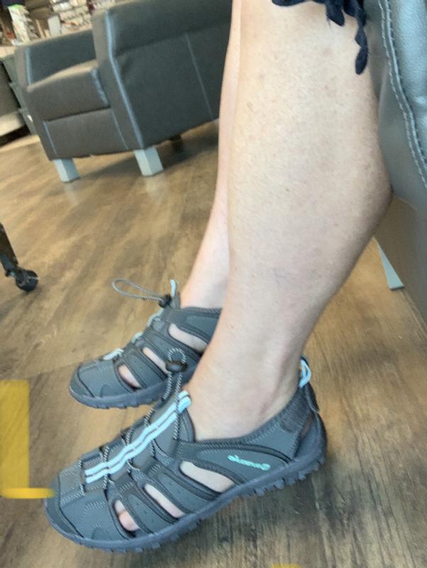 Comfy while waiting for truck repairs at Canadian Tire