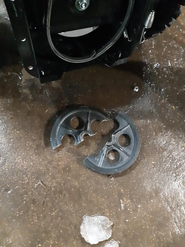 Made out of cast iron not stainless steel.  A major sign of cheap parts.