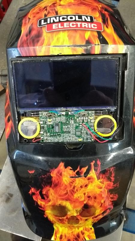 Image of the batteries when filter housing is opened.