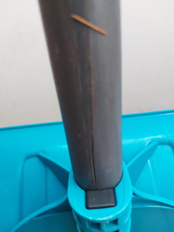 Cracked on both top and bottom of handle.