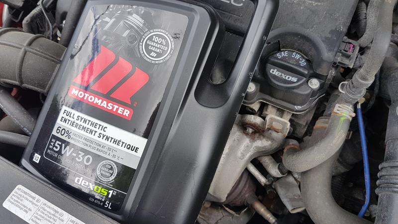 MotoMaster Synthetic Oil 5W30