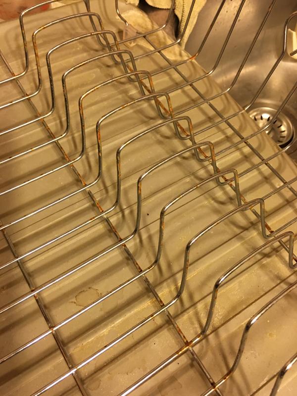 Rusted dishtray