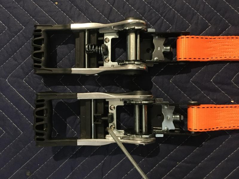 Missing spring on the bottom (shown with screwdriver) va where the spring should be (too)