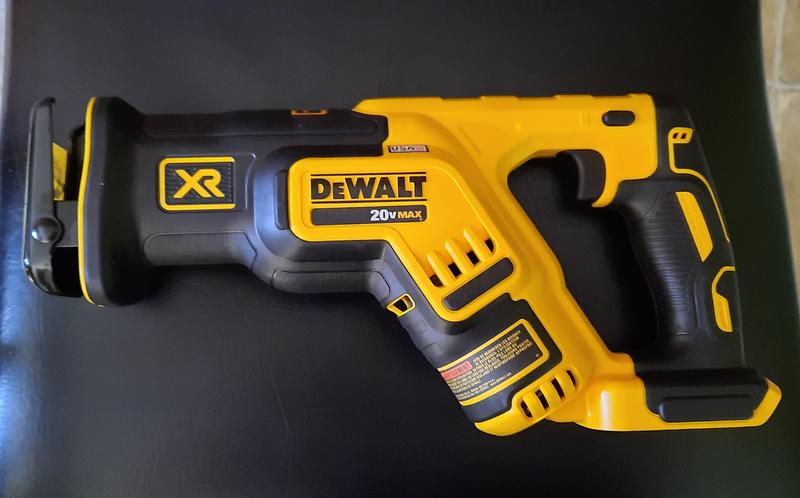 DEWALT DCS367B 20V MAX XR Variable Speed Compact Cordless