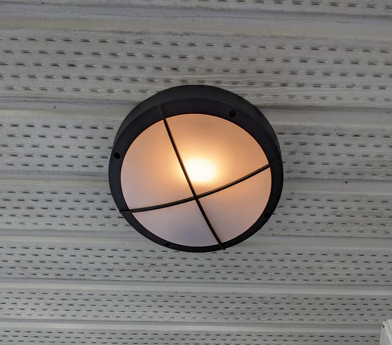 Slightly uneven lighting