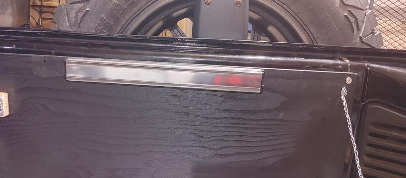 Jeep Tailgate Table Knife Holder