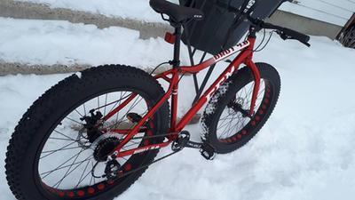 ccm brut in 20cm of snow ride