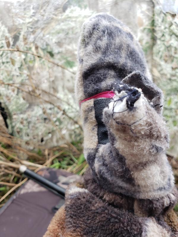 Thumb almost completely ripped through after easy wear