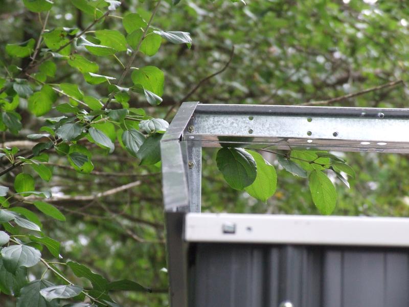 Gables buckled before installing roof