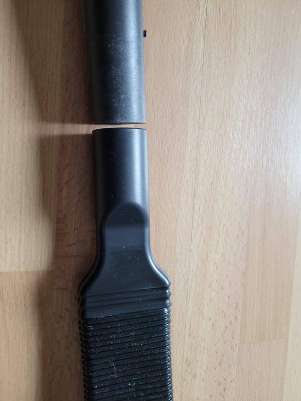 Attachment doesn't fit standard 1 1/4" vacuum hose