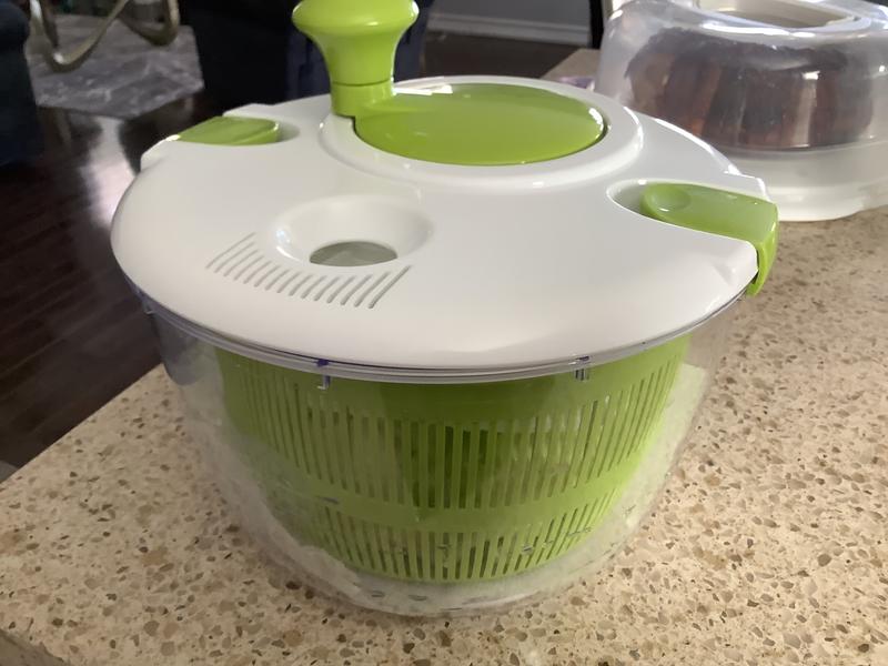 It won’t spin I have a video but I can’t seem to figure  Figure out how to download it