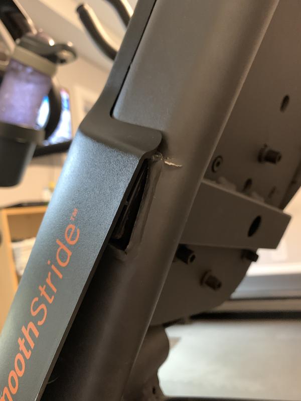 Welding on foot pad bar has completely split