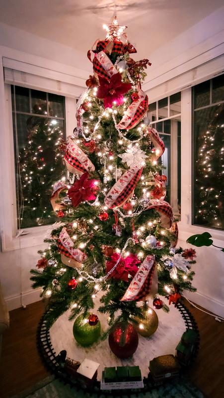 It was the perfect topper for our tree.