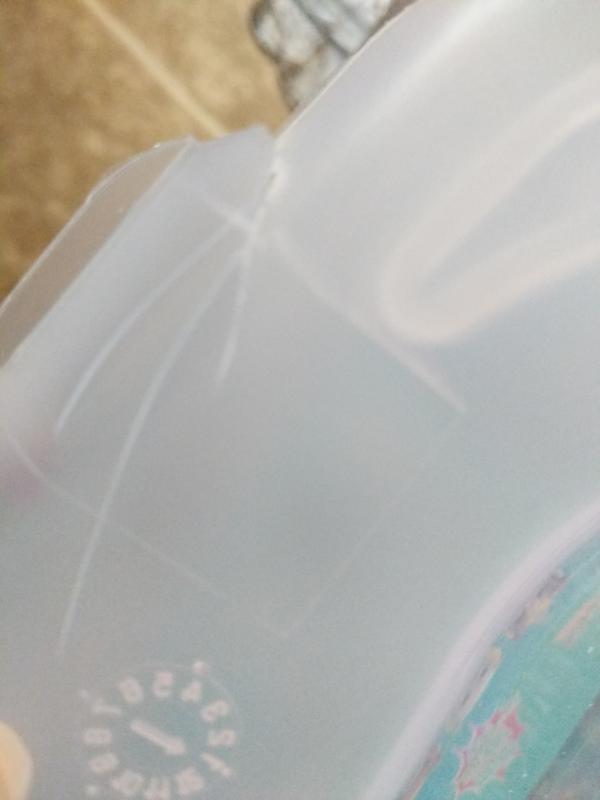3 of 4 lids cracked