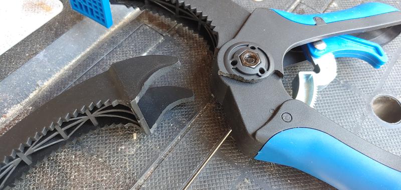 Busted right at the hinge