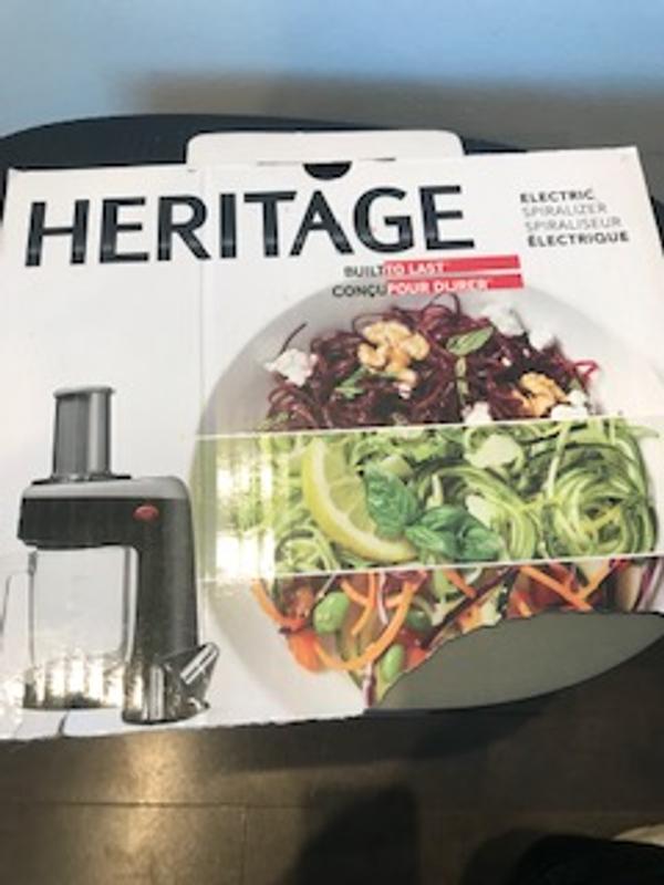 Ripped off box lid after I threw the machine away to voice my disappointment