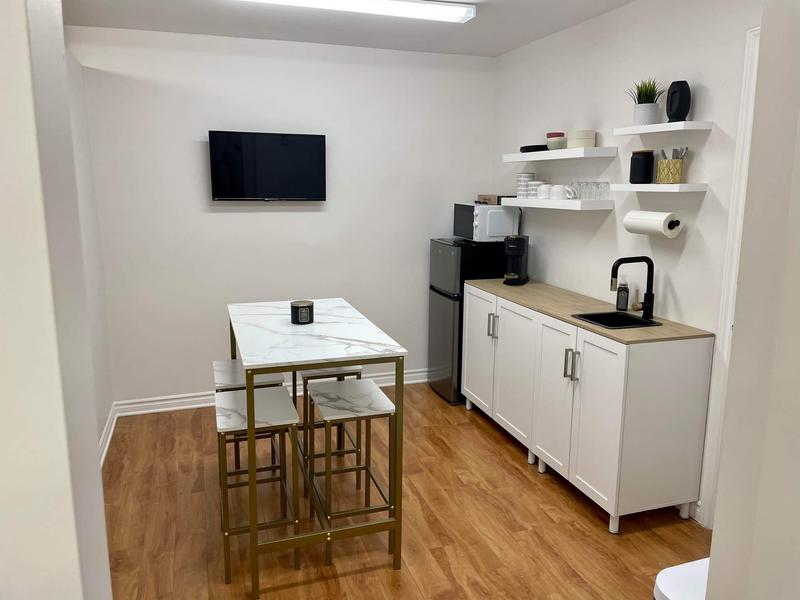 Parfait pour la cuisine de mon salon d'esthétique