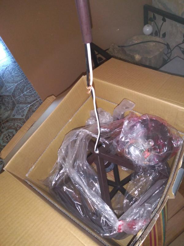 Exposed & touching hot and neutral wires