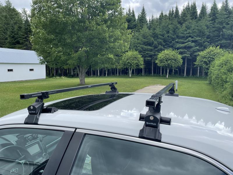 SportRack SR1002 Complete Roof Rack System, Black, 2-pc | Canadian