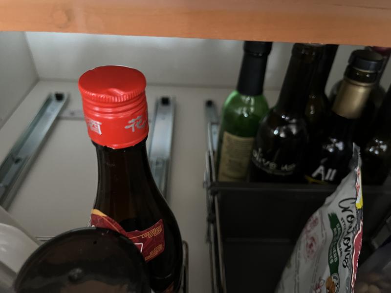 Difficult access to the back compartment