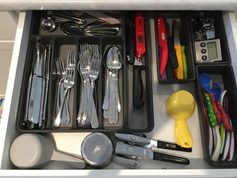 Madesmart Large 6-Compartment Cutlery & Kitchen Utensil Drawer