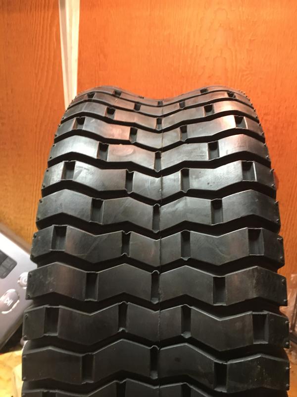 Example of deforms ion of tire at tread