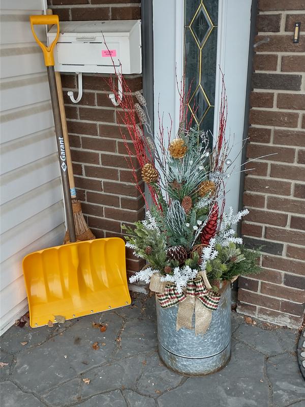 Homemade outdoor artificial Christmas display