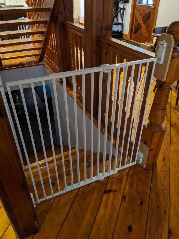 Safety 1st Top of Stairs Metal Gate Canadian Tire