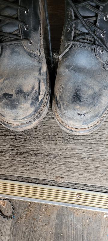 The black stuff coming off boats