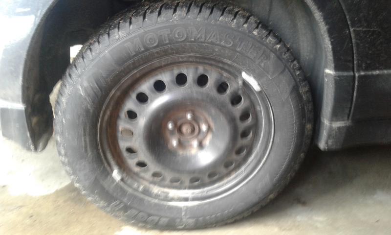 Recently purchased MOTOMASTER Winter Edge II 225-60R-17 Tire