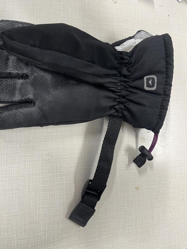 Split seam and clasp separation