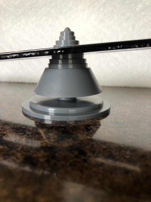 new blade does not fit ballancer, nore does my old one