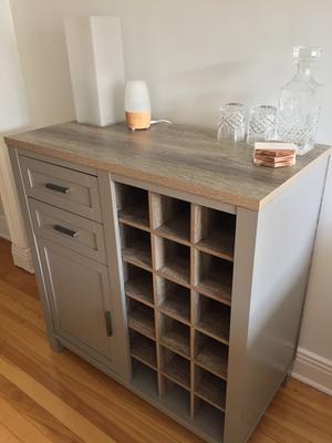 La texture du bois est réaliste.