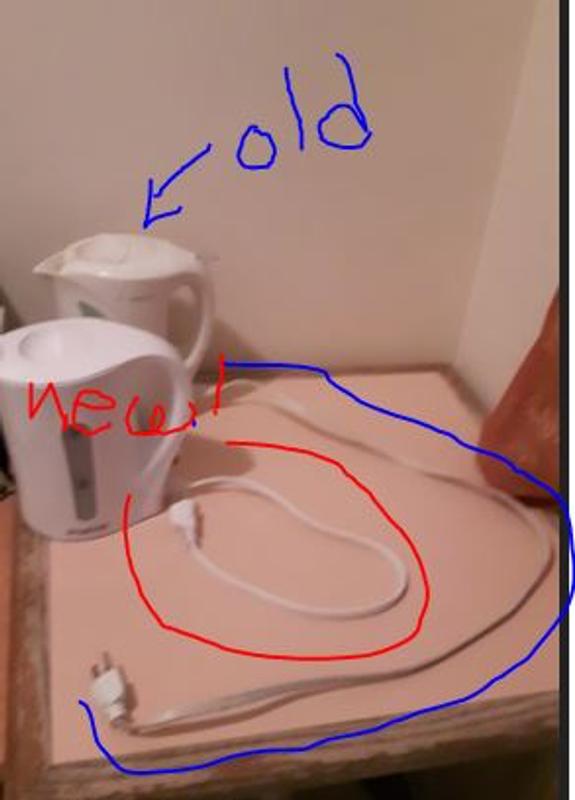 Absurdly short cord.