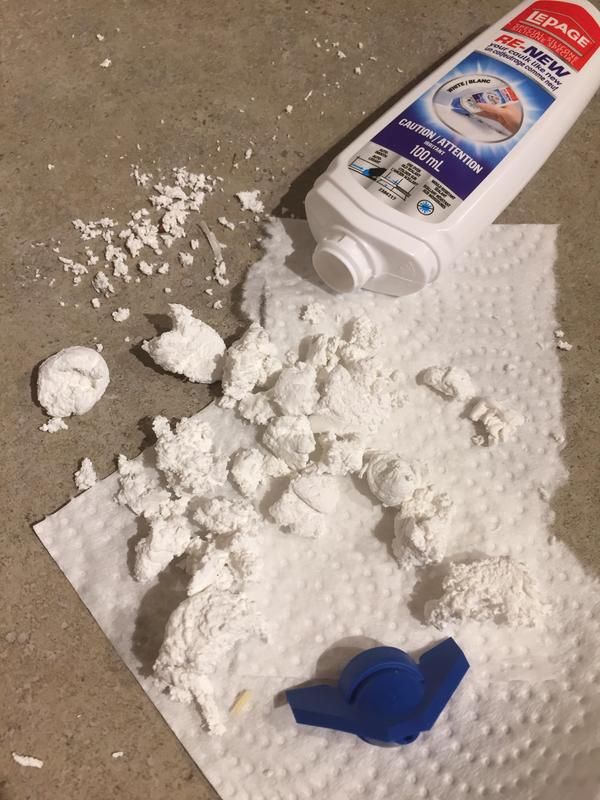 This is what the product looks like fresh out of the bottle!