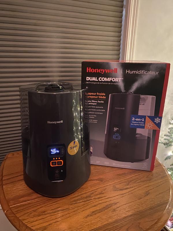 L'humidificateur Honeywell Dual Comfort 2-en-1 - brume chaude.