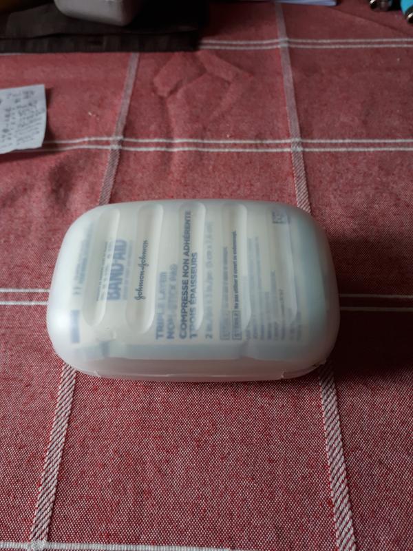 Bandaids, compress pads ect.