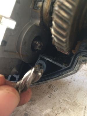 Broken 54-2986-4 Corded Hammer Drill - Mastercraft