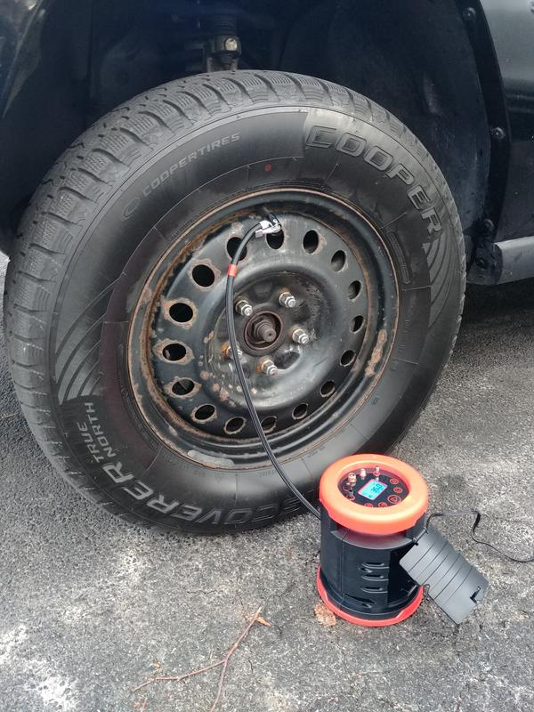 Reaches the valve at any position. Bright LED screen.