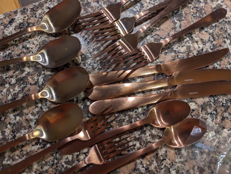 You easily tell the utensils used most often.