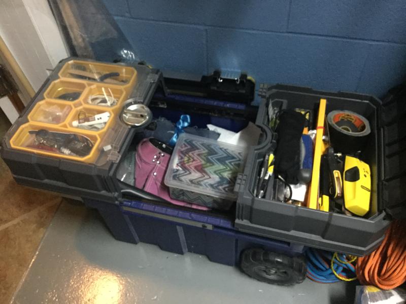 Yes that’s my pink tool belt and yes I use it.