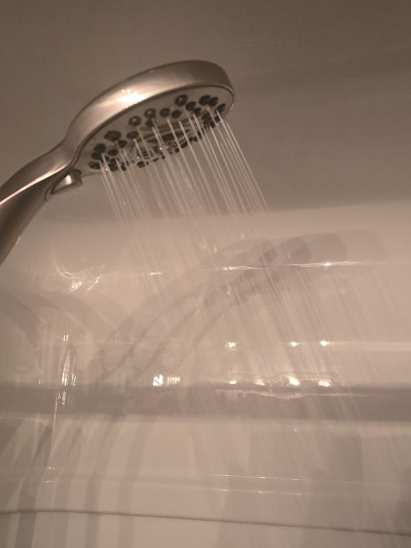 Water running in all 6 settings as shown with no pause.