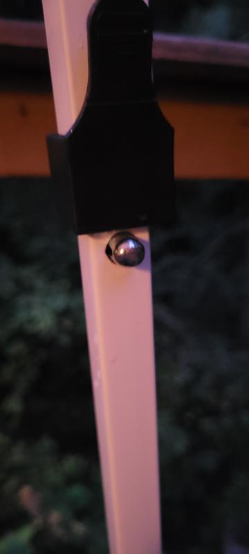 Images show the broken parts, how it's supposed to look and how I had to improvise to make it work.