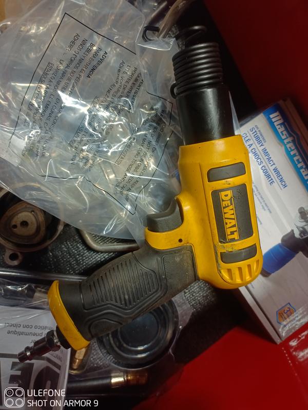 Dewalt dwmt70785 deals air chisel hammer