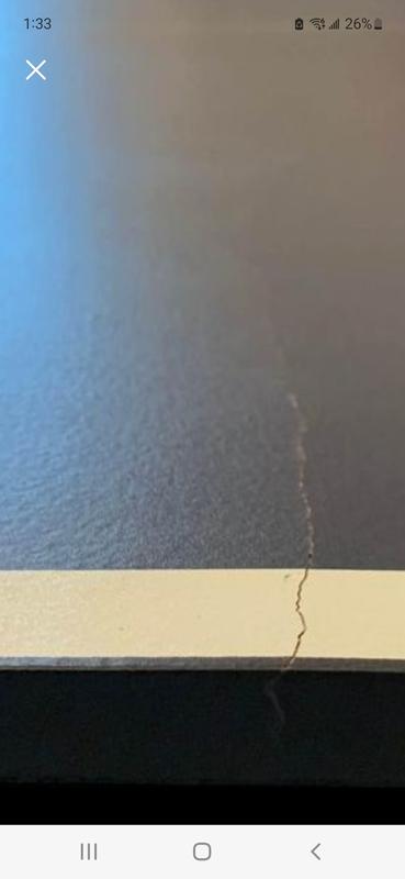 Crack in tabletop