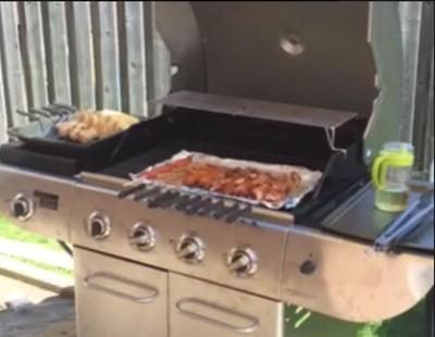 this photo is from a video that I showed to my friends lol