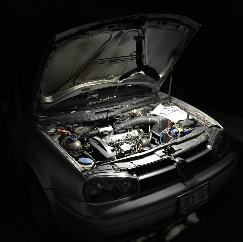 1000 Lumen Tripod work light