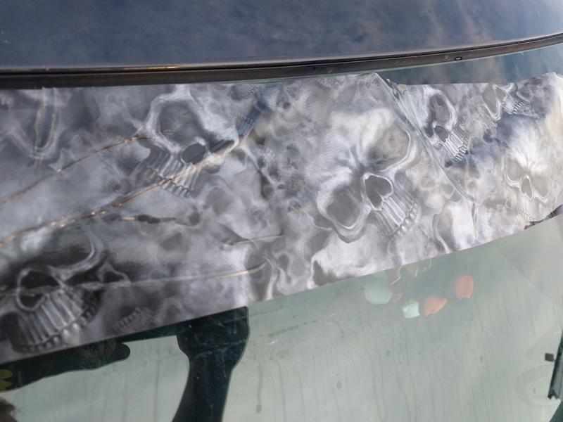 The windsheild banner sticker canadian tire sells