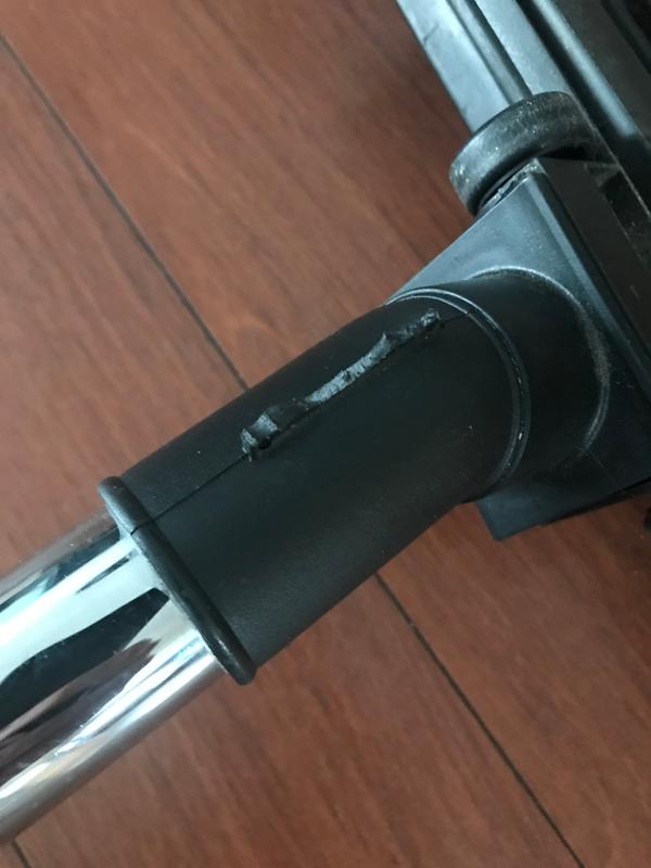 The hook completely broke off from the stand so I cannot attach it to the base.